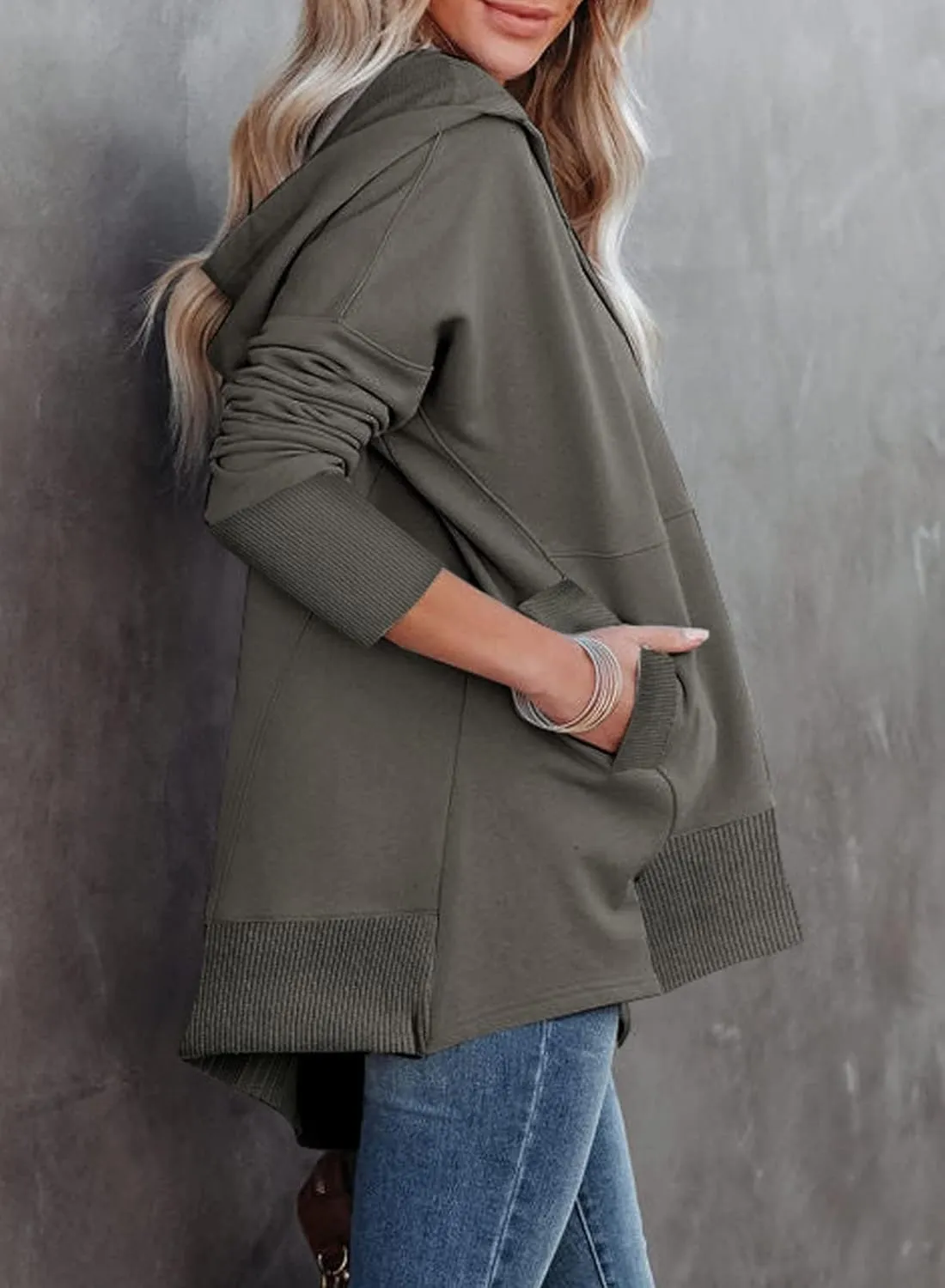 Chatinction Womens Button Tunic Hoodies Oversize V Neck Long Sleeve Pullover Sweatshirts Hooded Tops with Pockets