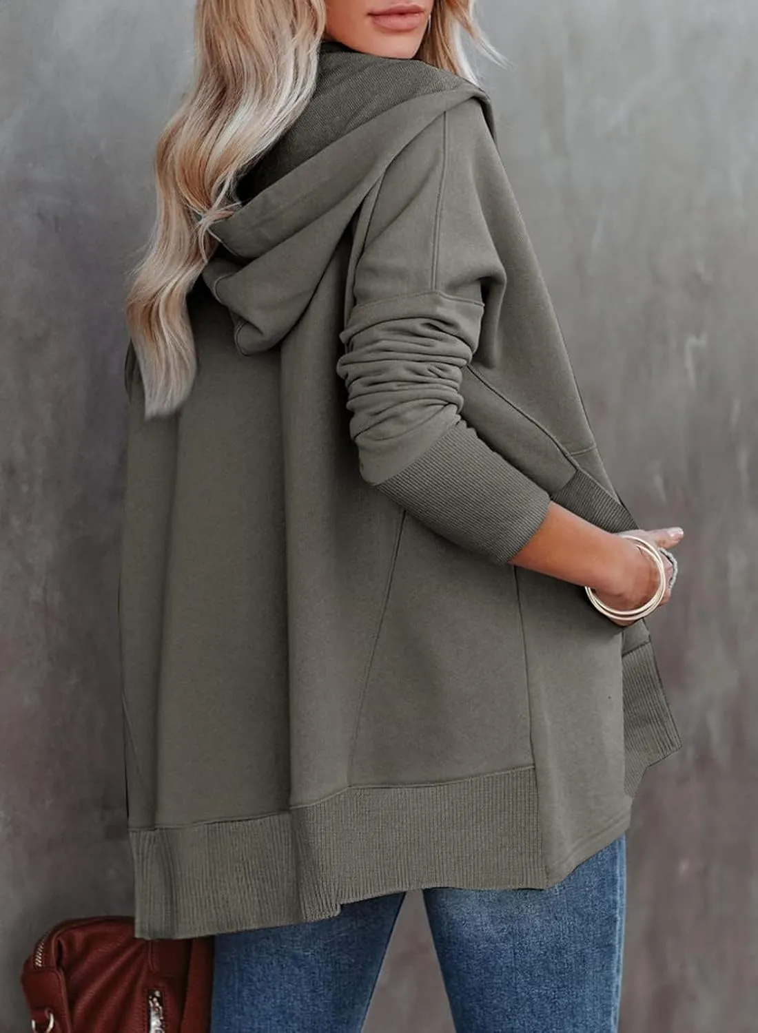 Chatinction Womens Button Tunic Hoodies Oversize V Neck Long Sleeve Pullover Sweatshirts Hooded Tops with Pockets