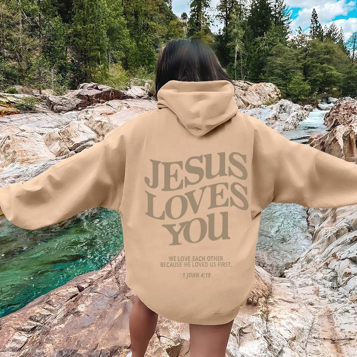 Christian Sweatshirts for Women Oversized Jesus Loves You Pullover Hoodie Pockets Casual Long Sleeve Thanksgiving T Shirts