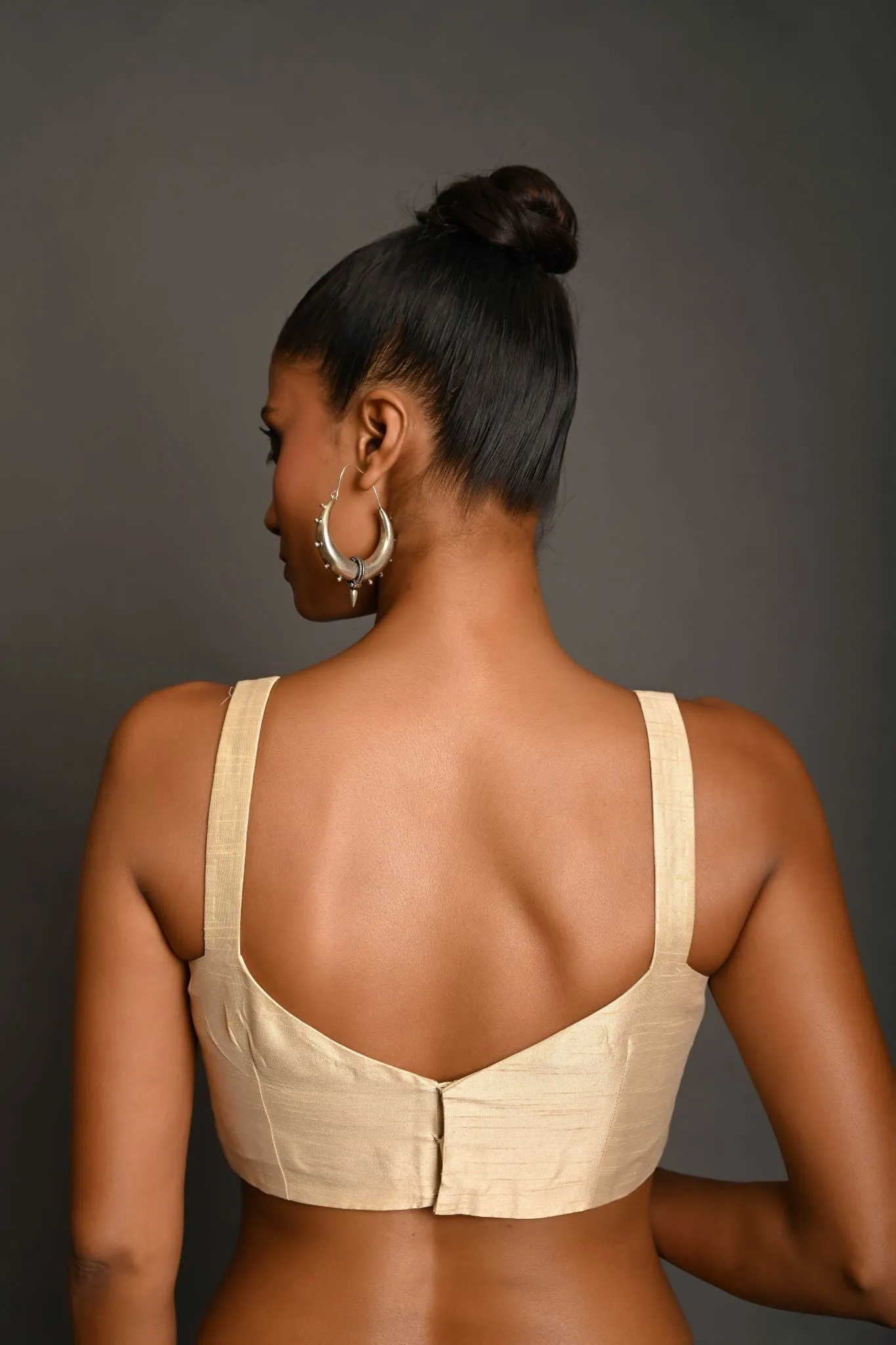 Cream White Raw Silk Sleeveless Blouse with Sweetheart Neckline