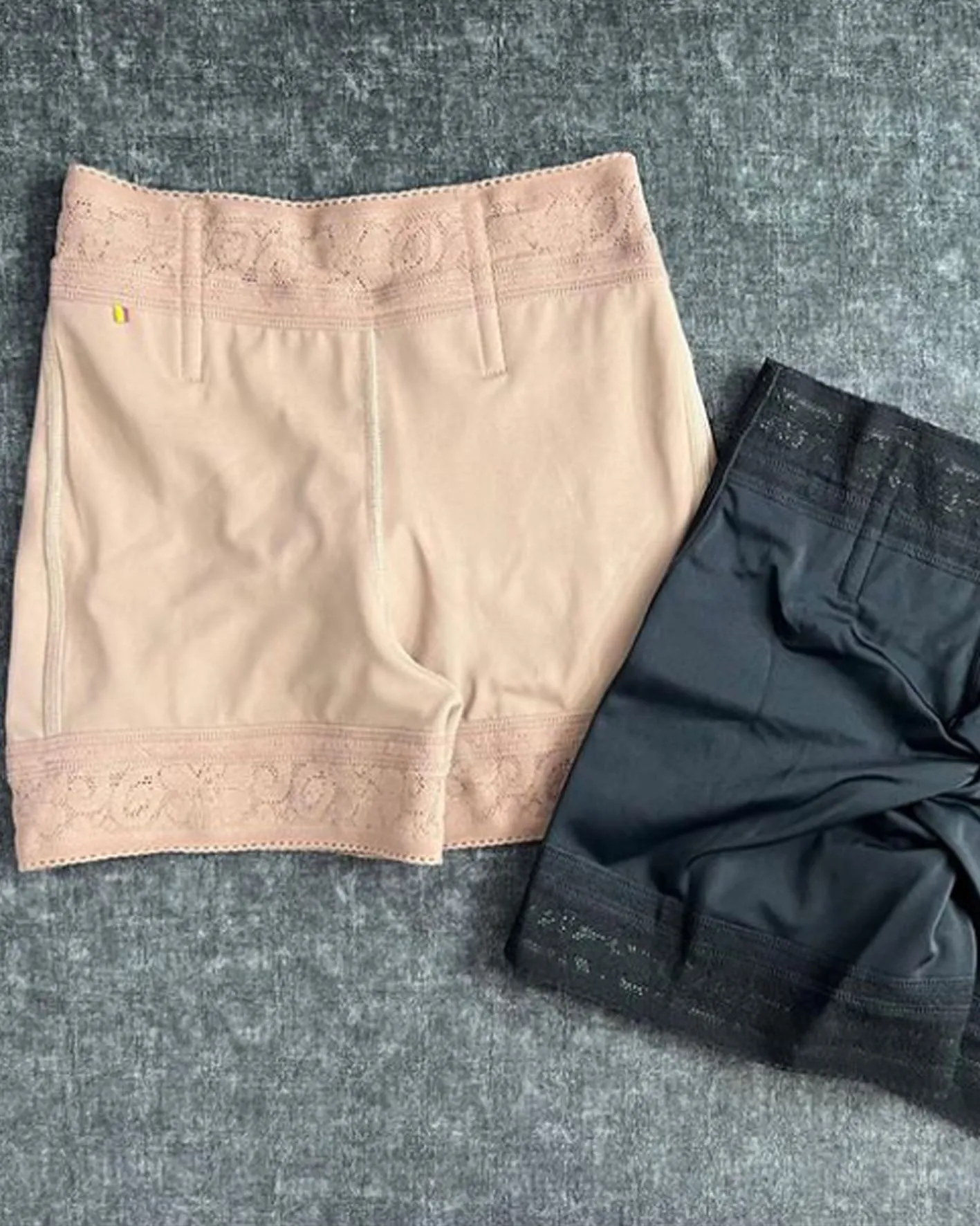 Fashion Seamless High-Waisted Hip Lift Plastic Shaping Shorts