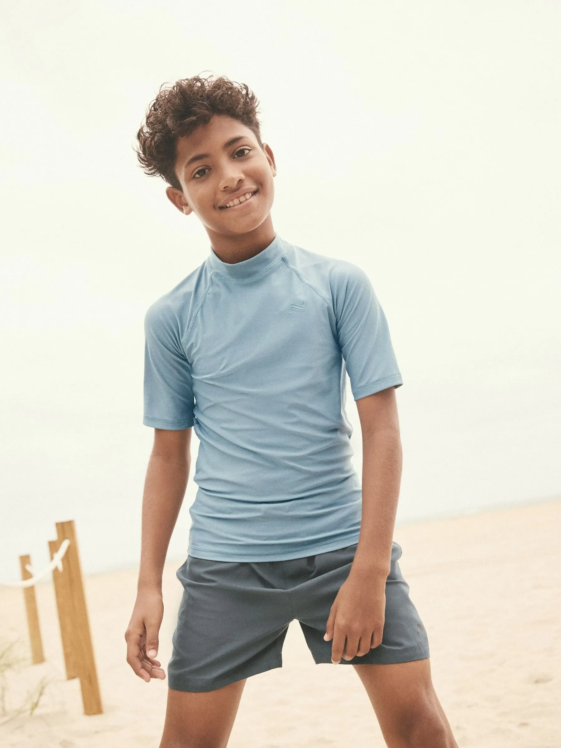 Grey Short Sleeve Rash Vest (1.5-16yrs)