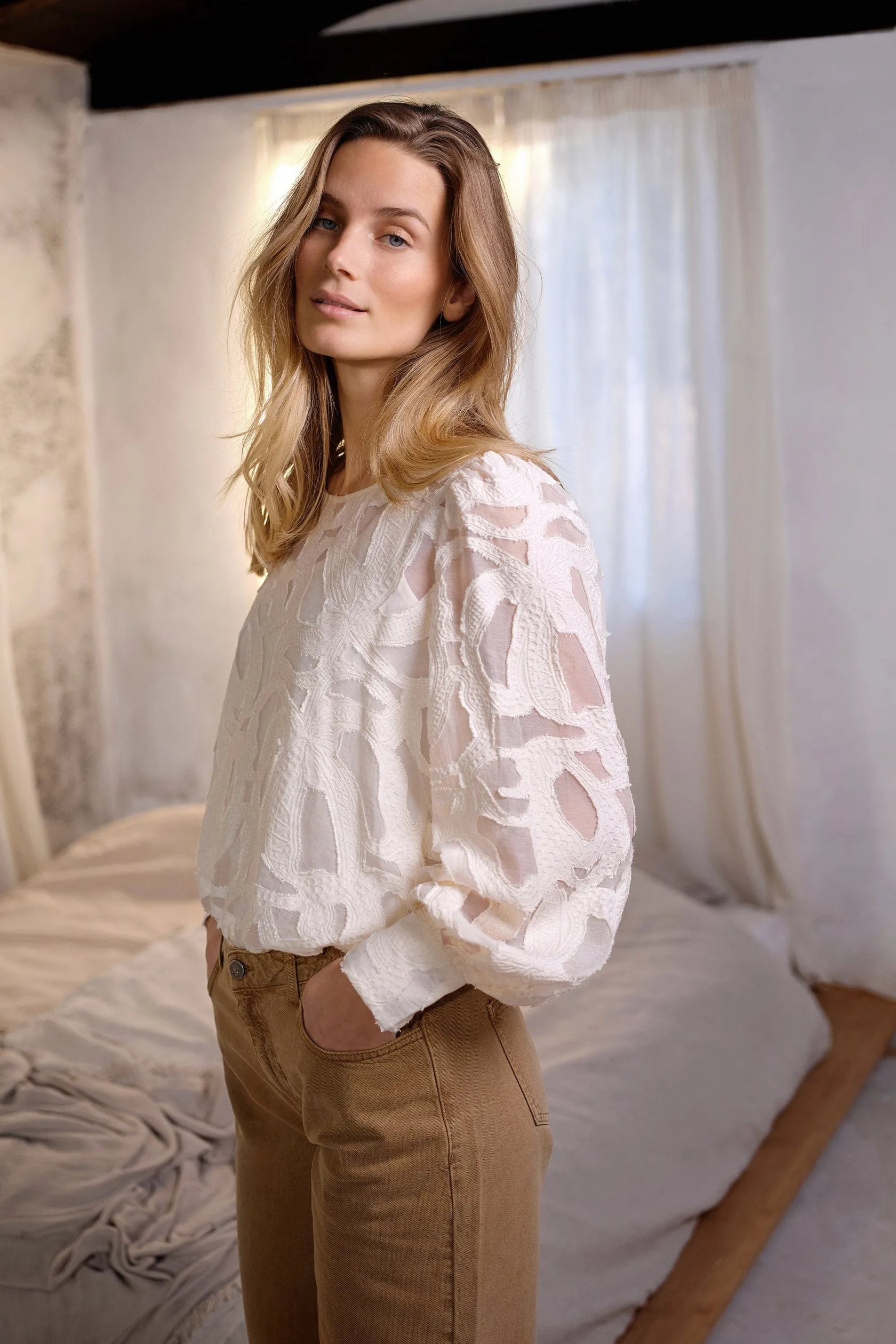 Ibi Jacquard Blouse - Cream