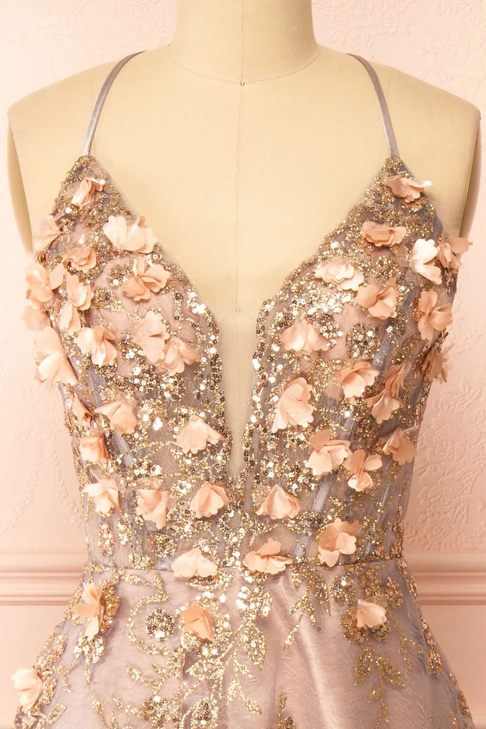 Mynia | Midi Gown w/ Floral Appliqués