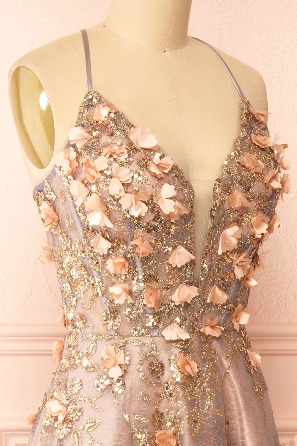 Mynia | Midi Gown w/ Floral Appliqués