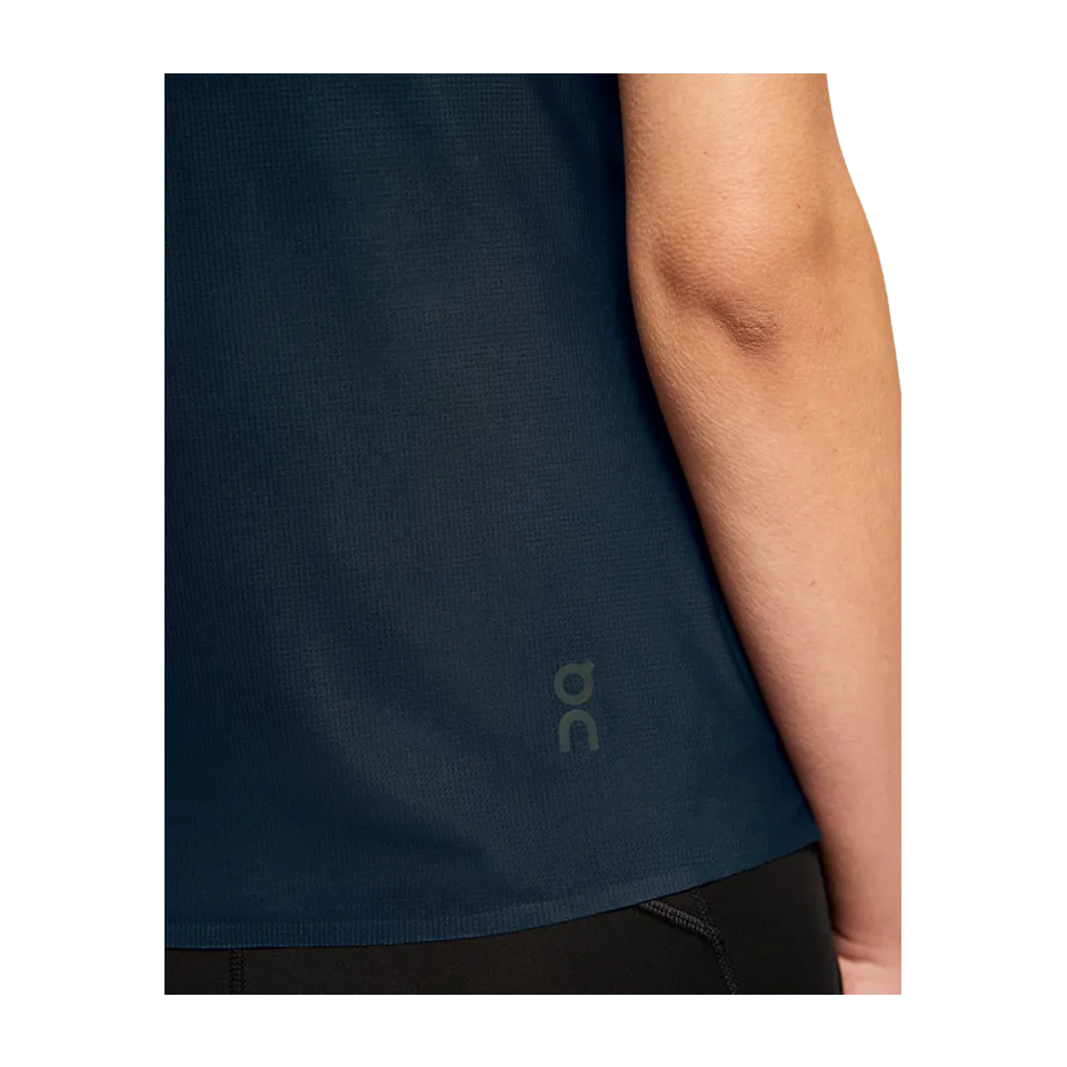 On Women's Performance Tank Denim/Navy