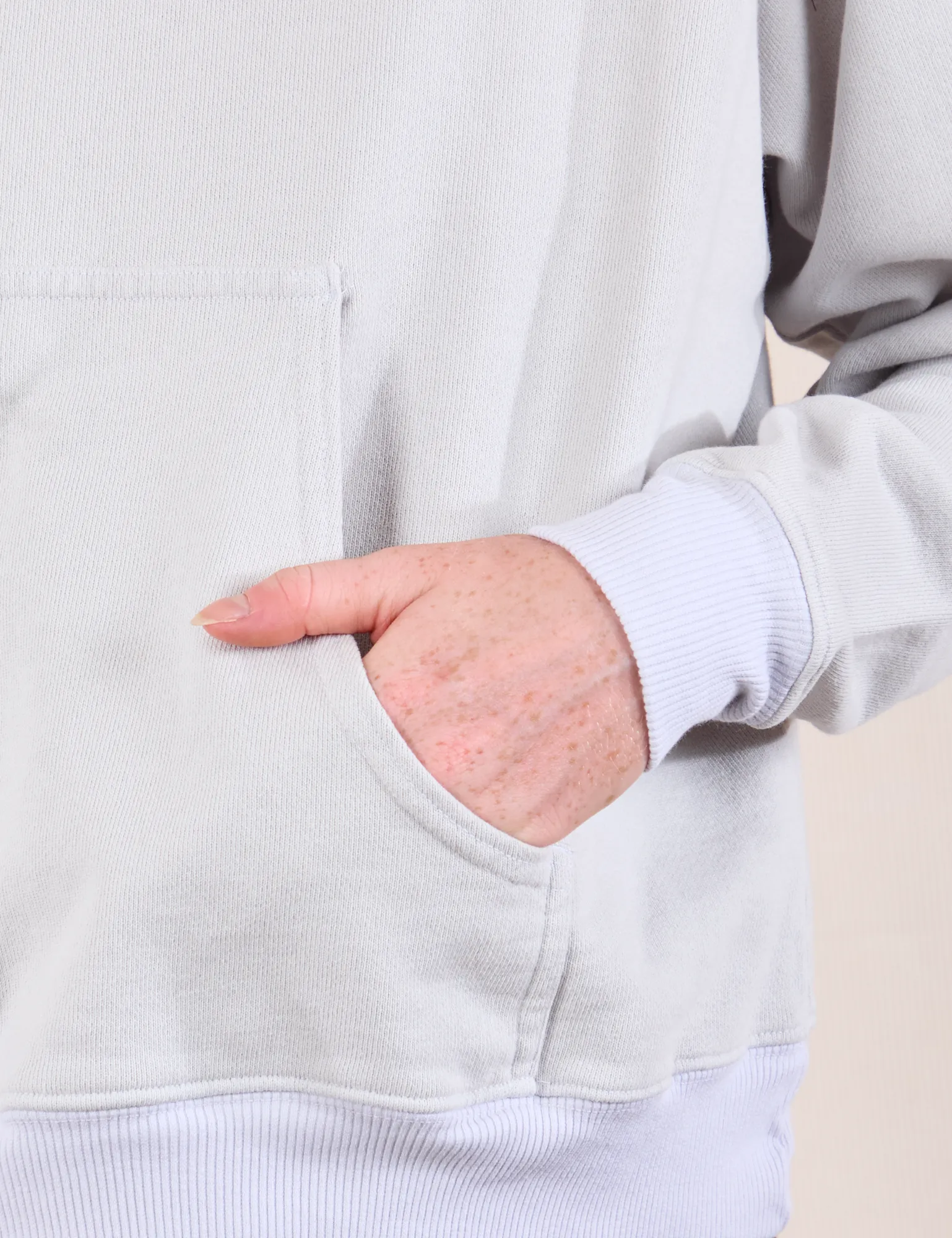 Oversized Hoodie - Dishwater White