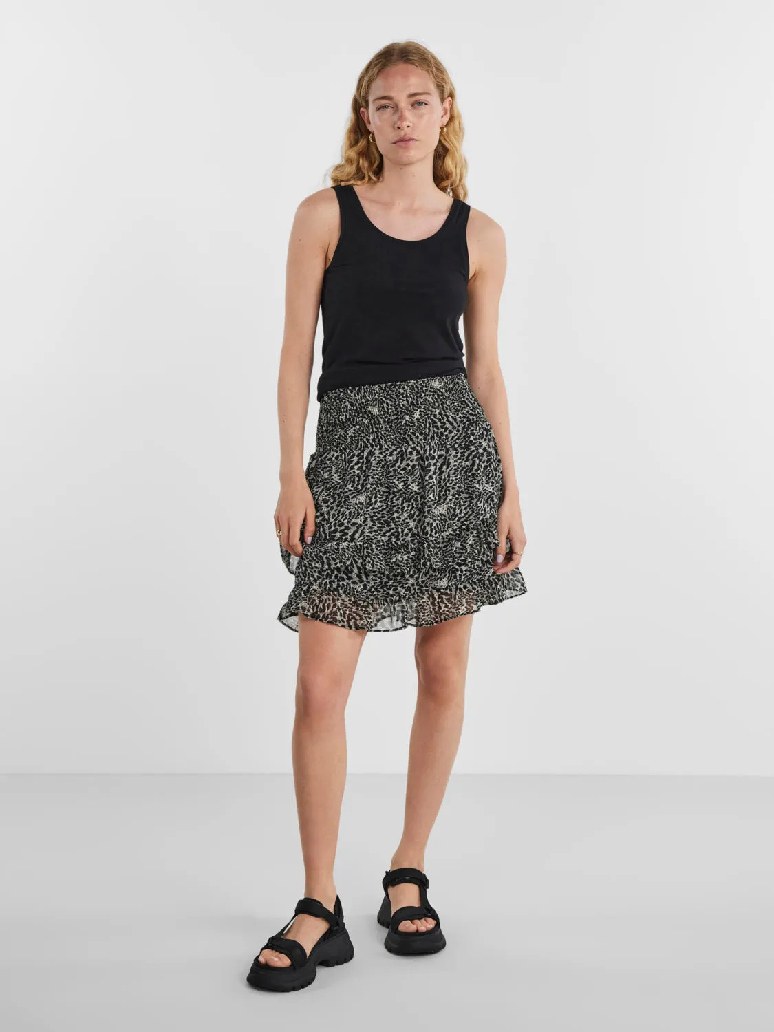 PCMISTY Skirt - Black