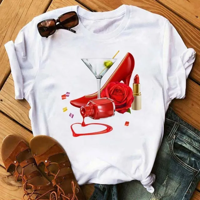 Round Neck Loose Fit Cropped T-shirt - GlamzLife