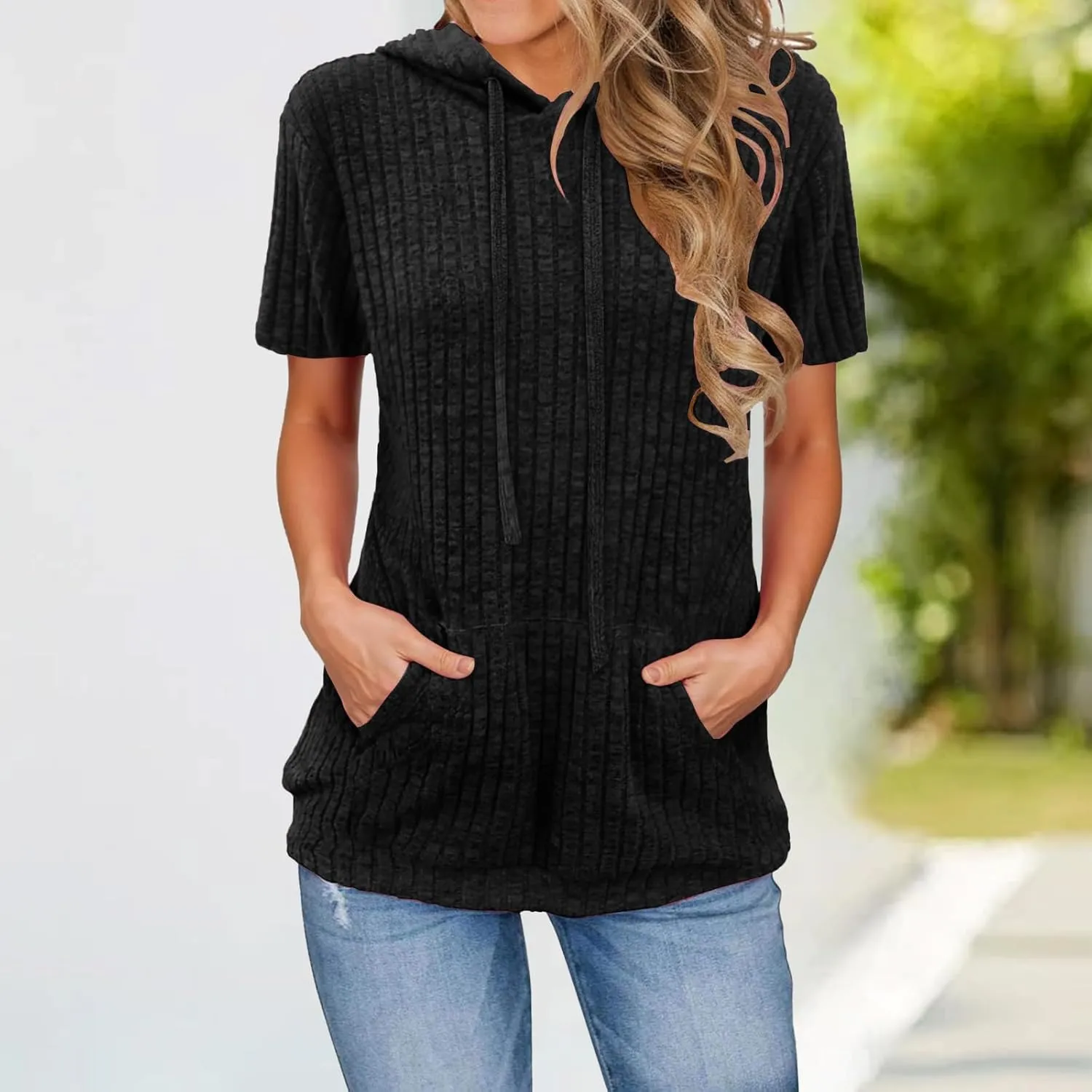 Short Sleeve Hoodies for Women Pullover Oversized Sweatshirts Trendy Casual Shirts Tunic Tops with Kangaroo Pocket