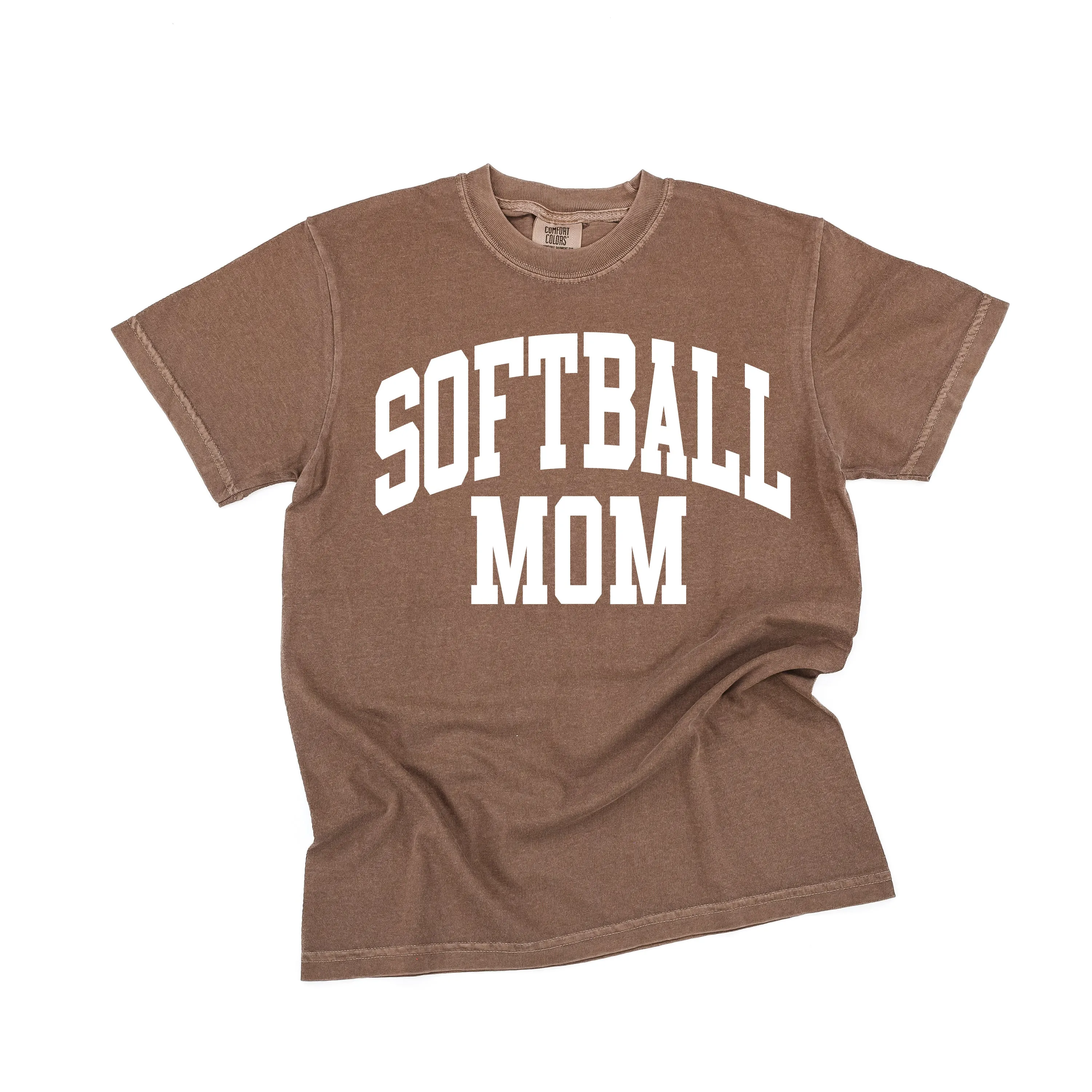 Varsity Style - SOFTBALL MOM - SHORT SLEEVE COMFORT COLORS TEE
