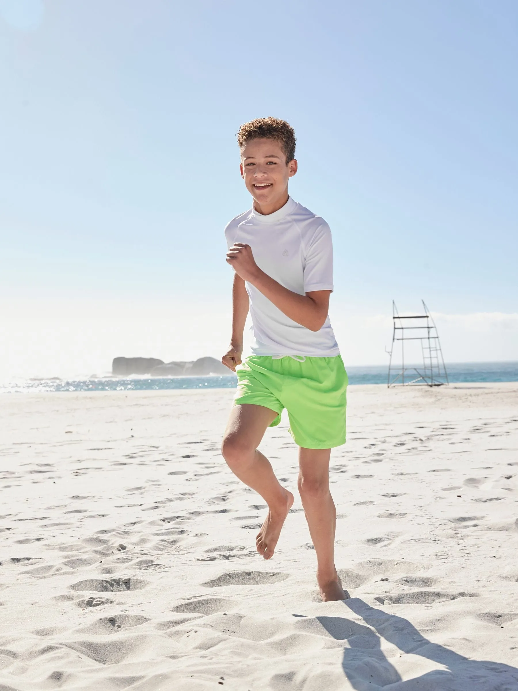 White Short Sleeve Rash Vest (1.5-16yrs)