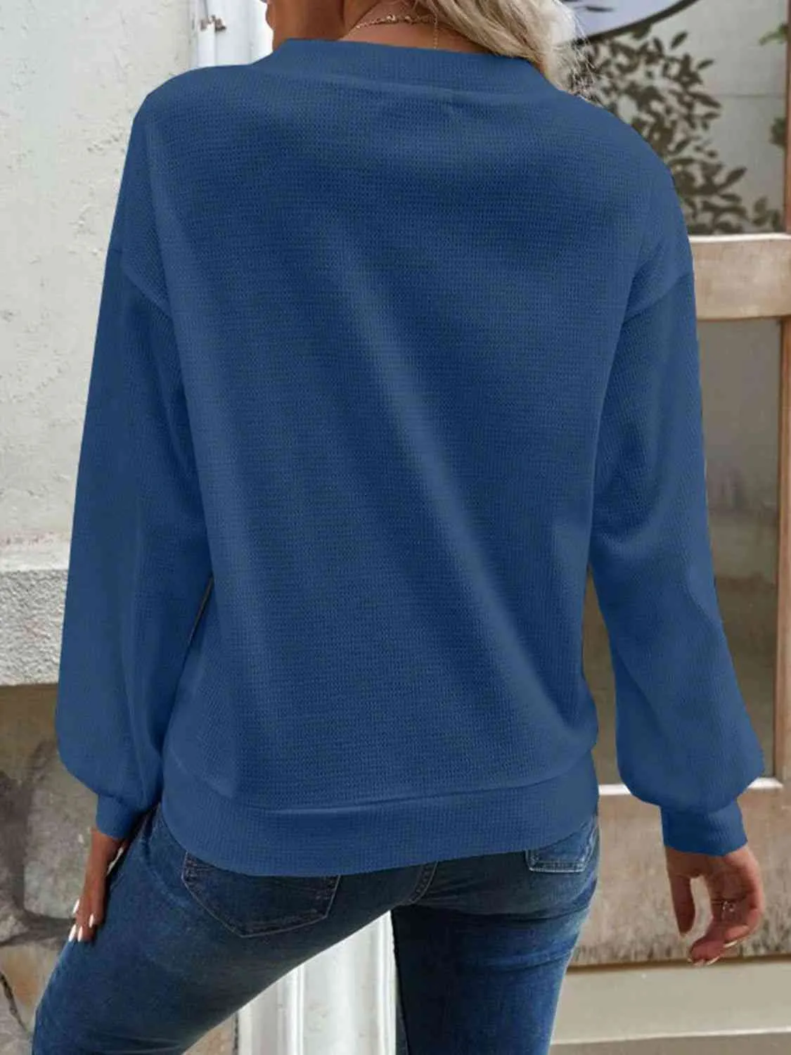 Women's V-Neck Cold Shoulder Blouse